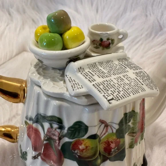 【まーちゃんさま】vintage pot ୨୧ 小鹿さん miniテリーヌポット Vintage MCM Rudolph The Red Nosed Reindeer Christmas Tea Set